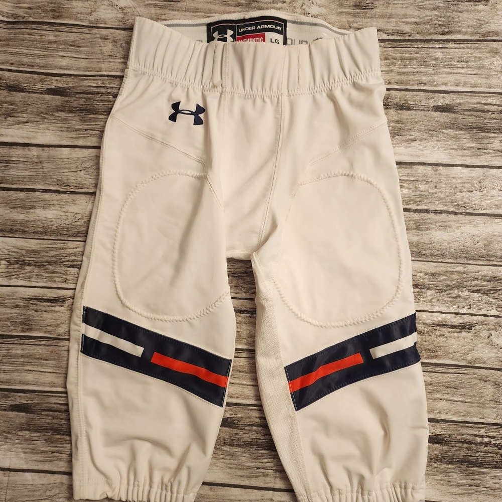 Under Armour football blitz pants. Size Large.